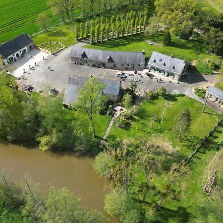 Le Gite De L'Ecurie Forges-la-Foret Luaran gambar