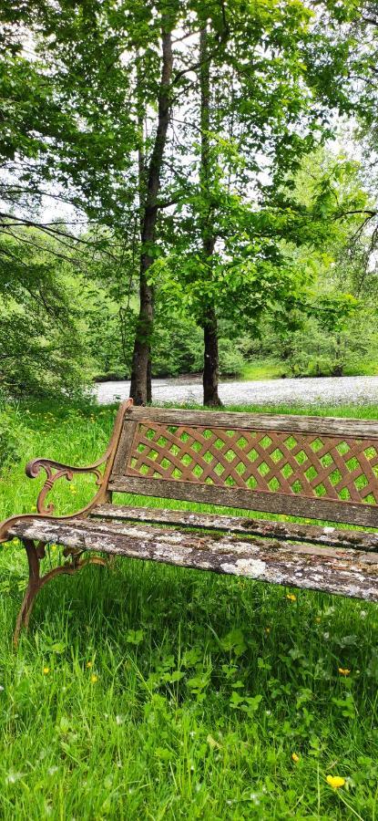 Le Gite De L'Ecurie Forges-la-Foret Luaran gambar